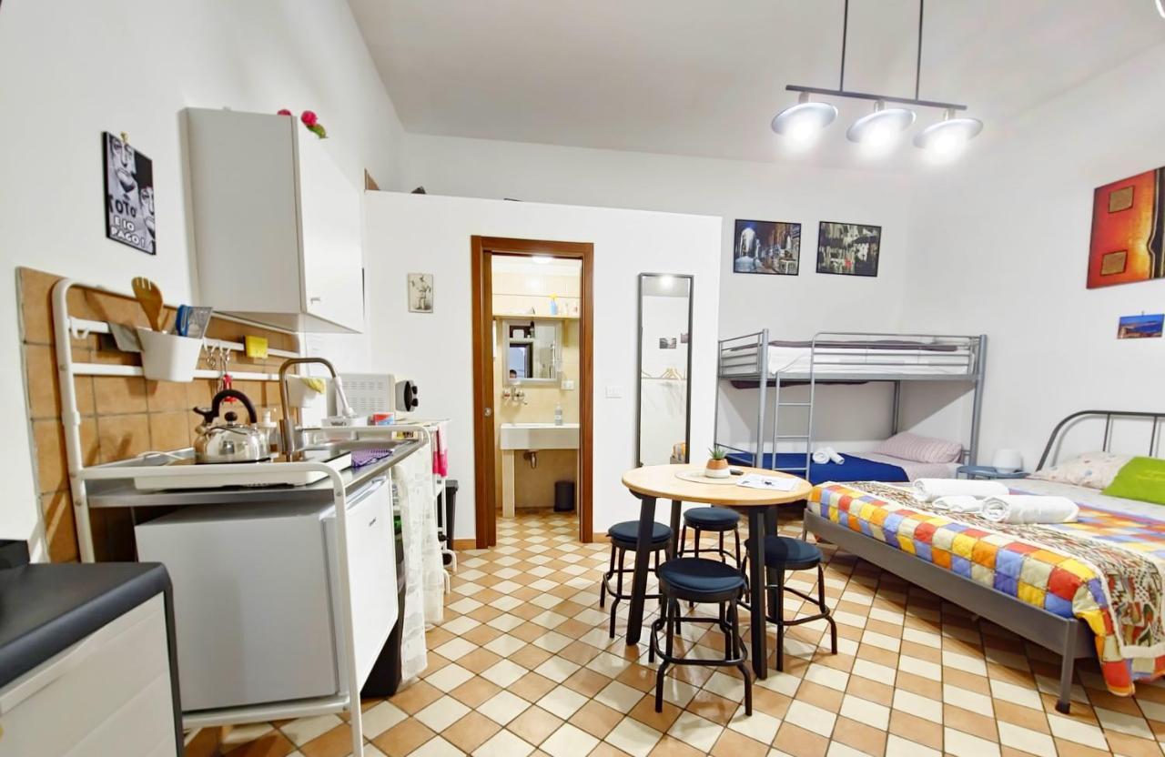 Апартаменты La Casina Di Promised Land Napoli Экстерьер фото