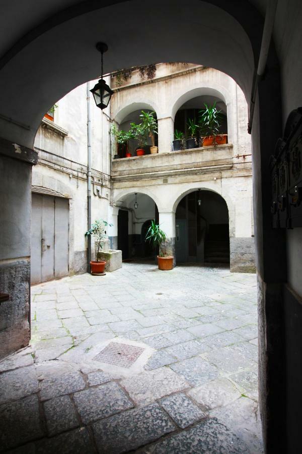 Апартаменты La Casina Di Promised Land Napoli Экстерьер фото